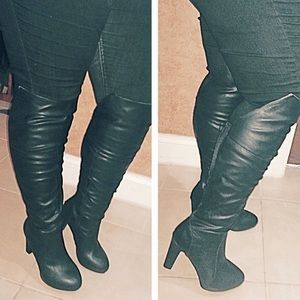 EXTREMELY sexy Torrid over the knee boots