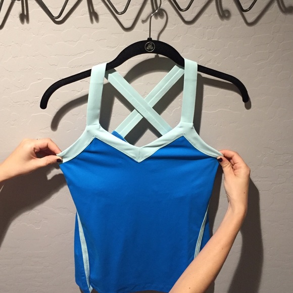 Lululemon built-in bra, tank!
