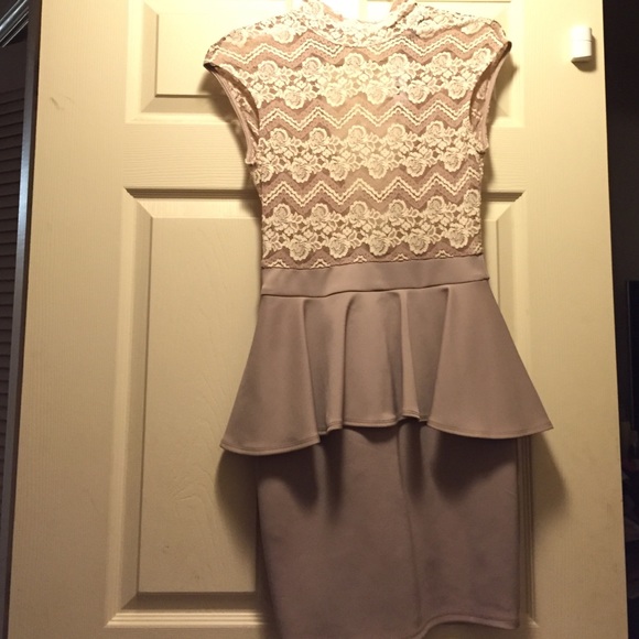 Formal Tan lace dress!