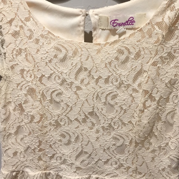 Lace pendulum - Picture 2 of 2
