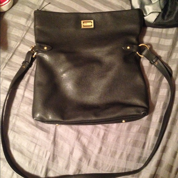 Purse - Picture 1 of 3