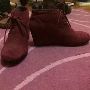 Maroon Booties