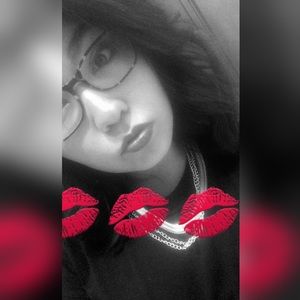 Meet your Posher, Catalina