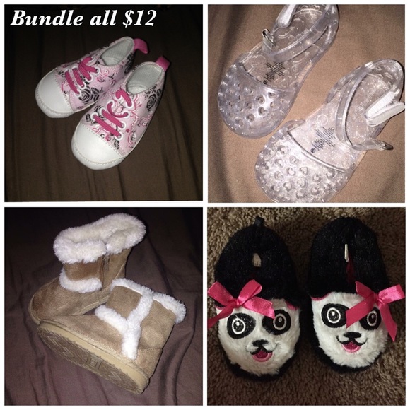 Bundle girls shoes NWOT