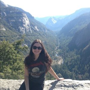 Meet your Posher, Fernanda