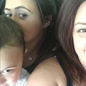 Meet your Posher, Annette