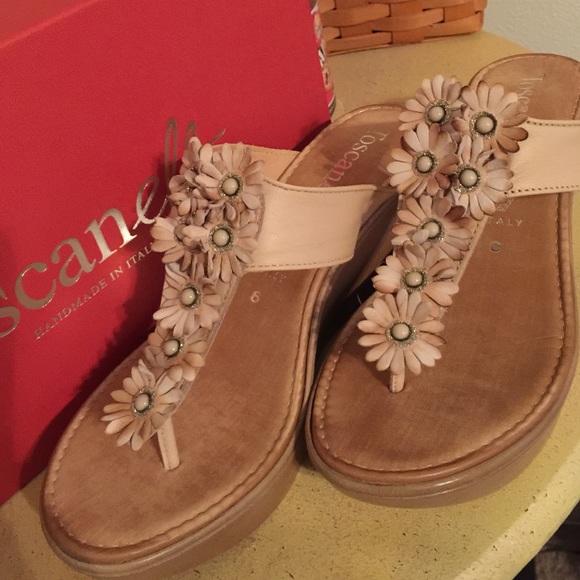 Toscanella Italian handmade Sandals sz 6