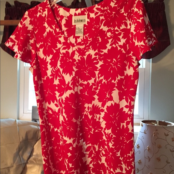 Dress - Picture 2 of 4