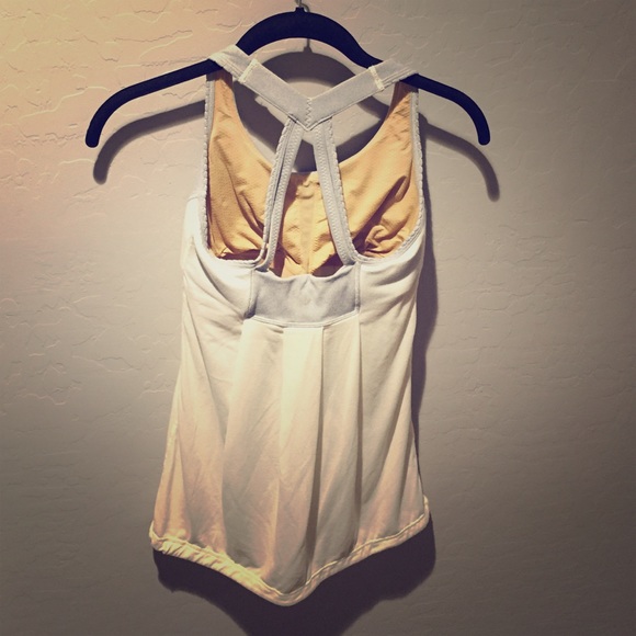 Lululemon sport top