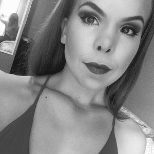 Meet your Posher, Abigail