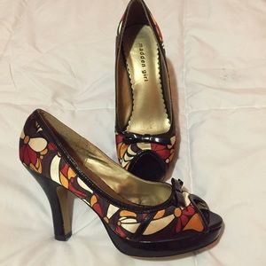 Steve Madden Peep Toe Pumps