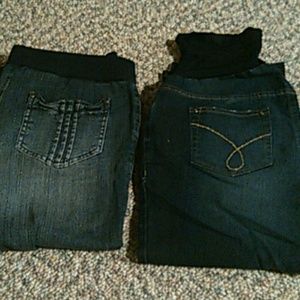 SOLD: Maternity capri's: SOLD