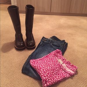 Never worn brown mid-calf boot with chunky heel