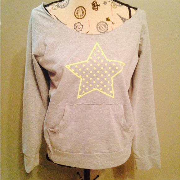 Grey Star Sweatshirt