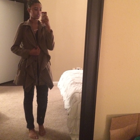Double zero trench jacket