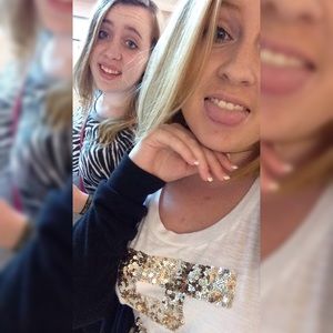 Meet your Posher, Ashley