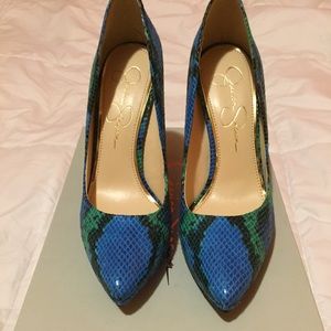 Brand new Jessica Simpson Brynn Pumps.