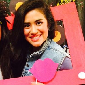 Meet your Posher, Alyssa