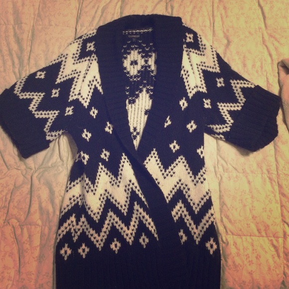 Leggings length black & white sweater