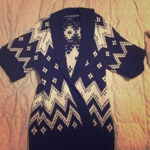 Leggings length black & white sweater