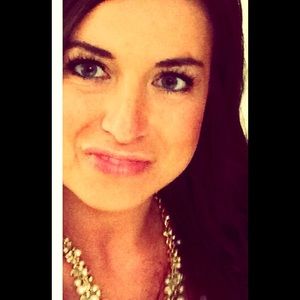 Meet your Posher, Victoria