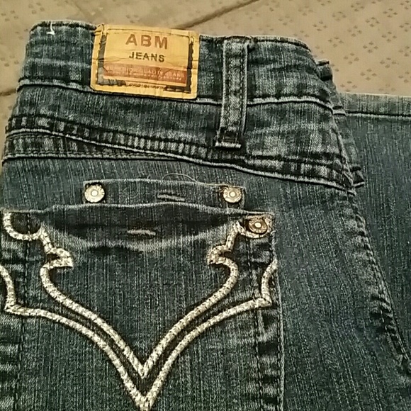 Jeans - Picture 2 of 3