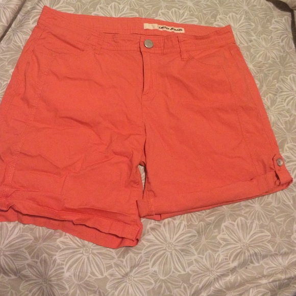 NWOT DKNY coral shorts