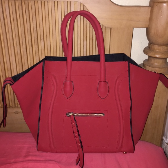 Red Purse