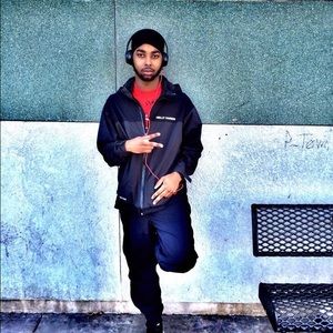 Meet your Posher, Khalil