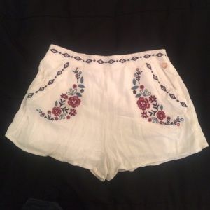 Bohemian Kendall & Kylie shorts from pacsun