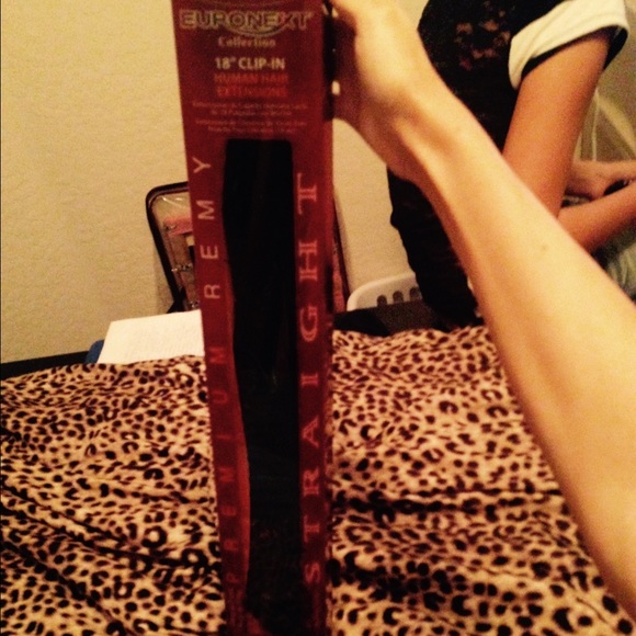 I am selling my 18\' clip in extensions.