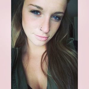 Meet your Posher, Jessica