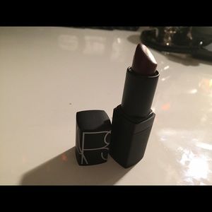 Nars lipstick in Scarlett empiress