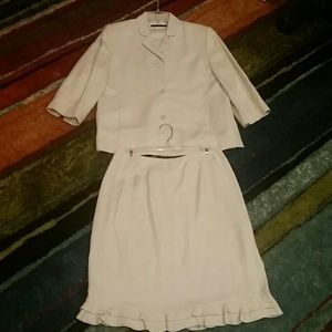 Amanda Smith Two Piece Linen Suit