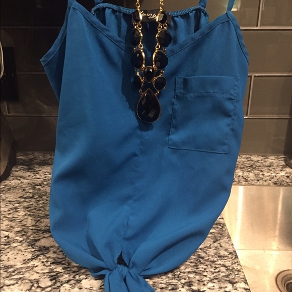 Blue Spaghetti Strap Knot Tank - Picture 4 of 4