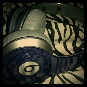 Beats wireless