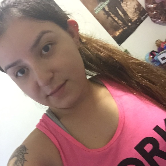 Meet your Posher, Alyssa