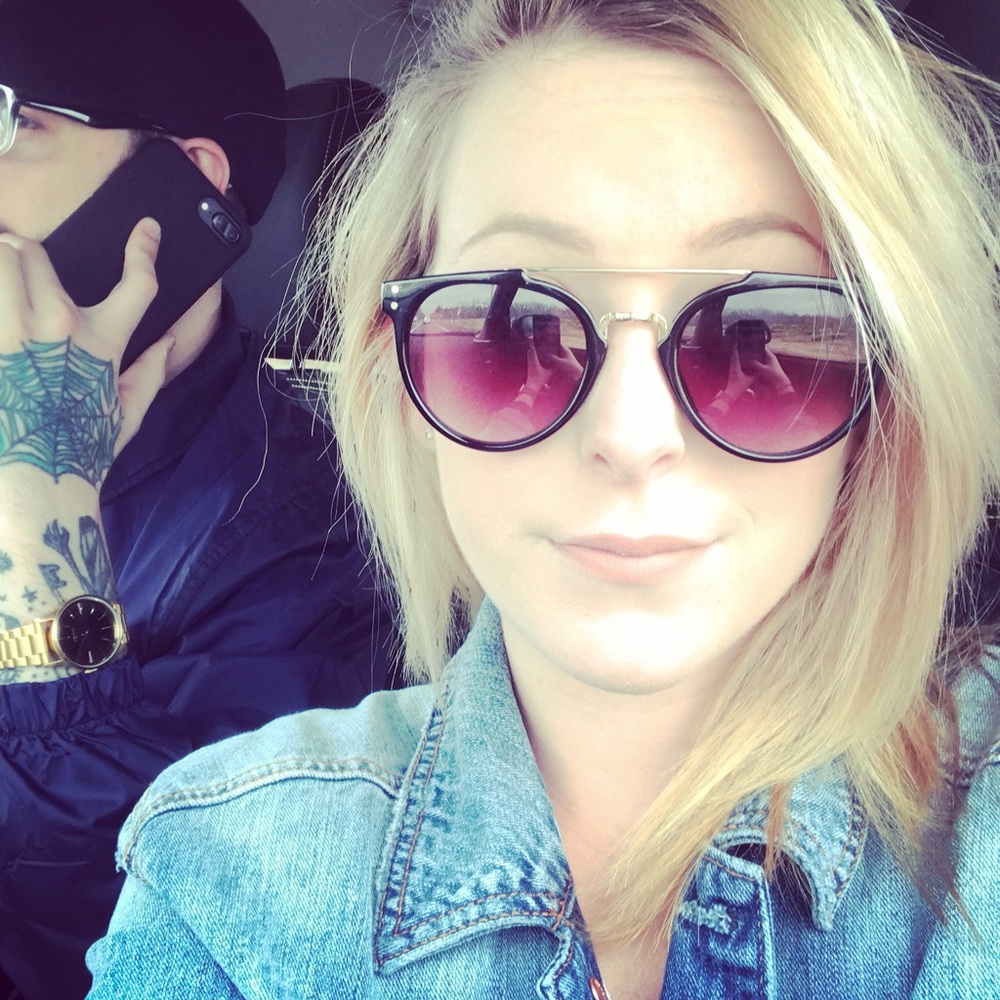 Meet your Posher, Zoah