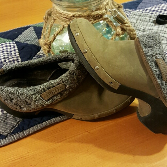 Merrell slip on clog