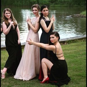 Meet your Posher, Casey