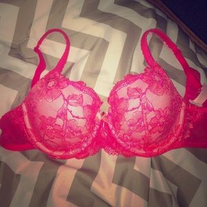 Body by vs Demi bra!