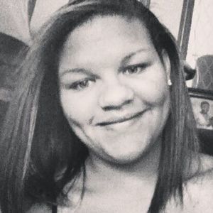 Meet your Posher, Whitney