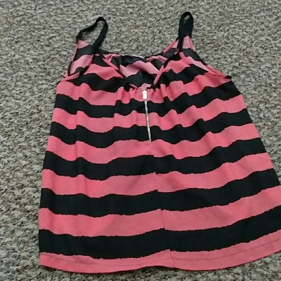 Striped top - Picture 1 of 3