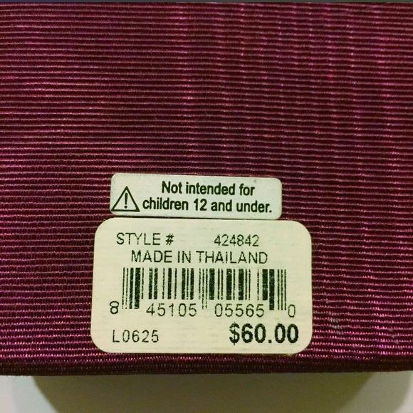 ❌SOLD on Mercari❌ Rare Turtle necklace silver - Picture 4 of 4
