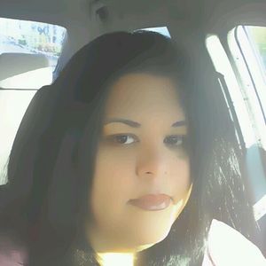 Meet your Posher, Monica