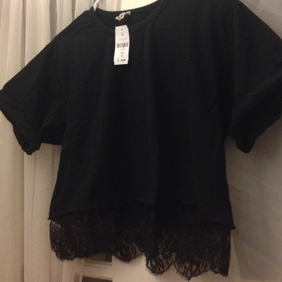 💠15💠LF Sam & Emma Black Delicate Lace Top Small - Picture 3 of 4