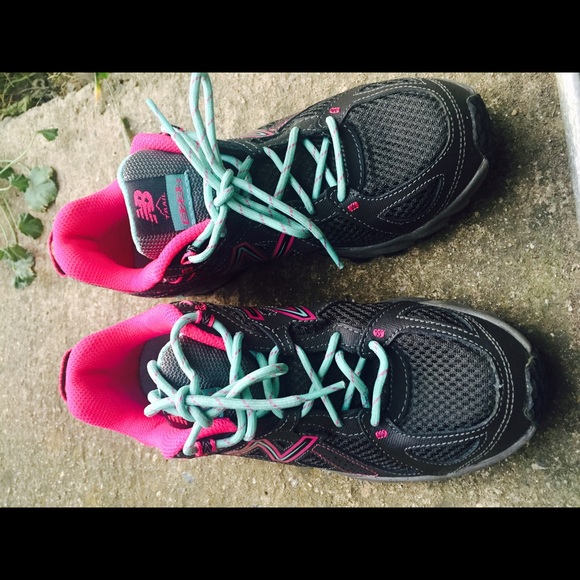 New balance cross trainers hot pink and seafoam