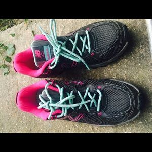 New balance cross trainers hot pink and seafoam