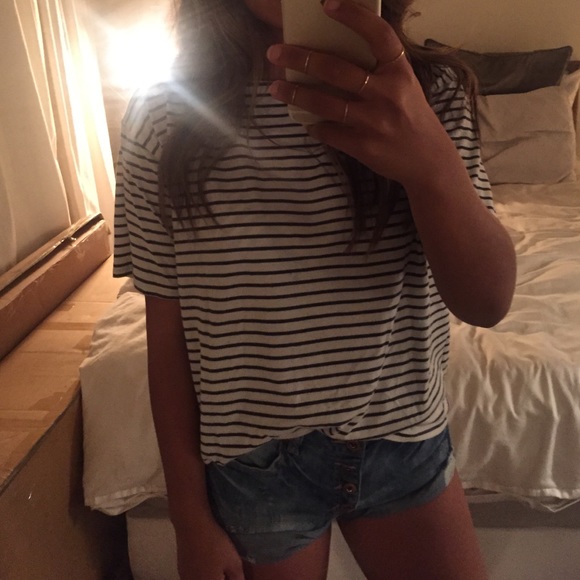 Navy and white stripe t shirt