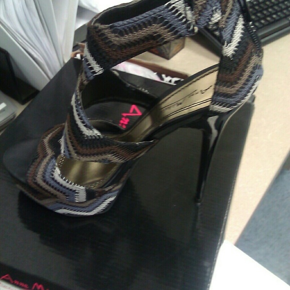 Women shoes